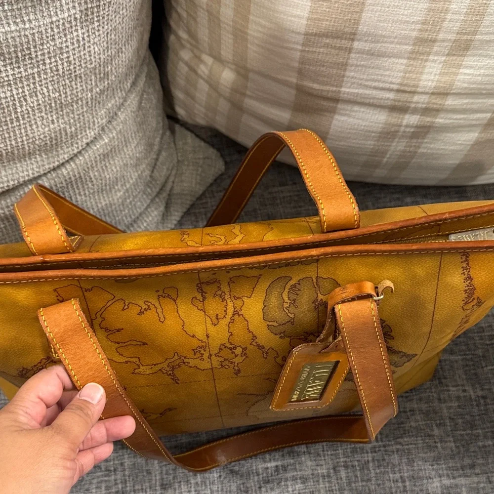 Alviero Martini Tan Map Print Shoulder Bag with Zipper Closure